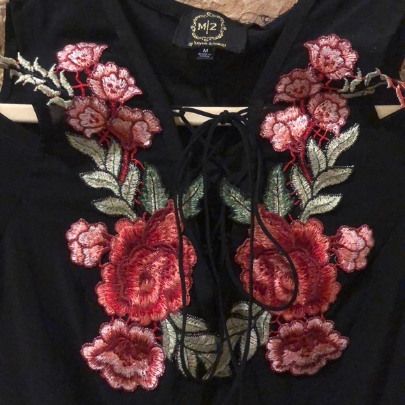 Mesh Body Suit with Rose Designs - Picture 3 of 3